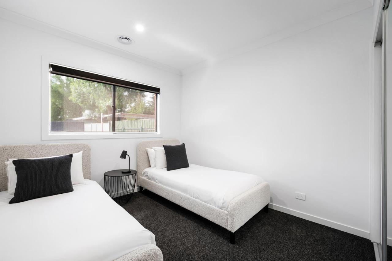 Julie-anna, 4* Bendigo